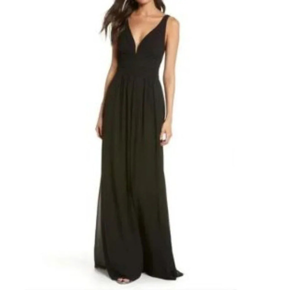 Lulus Women's V-Neck Chiffon A-Line Maxi Gown Black - Picture 1 of 10